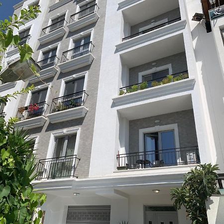 Royal Hill Apartments 2 By Ps Durrës Eksteriør bilde